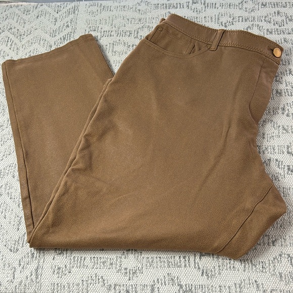 Chico's Denim - Chicos Tan So Slimming Pull On Textured with Shine Ankle Pants Sz 3.5P